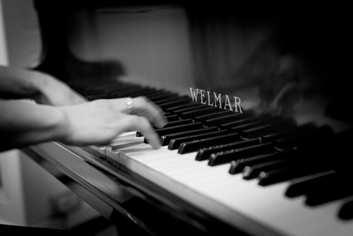 Welmar Piano Black & White 
